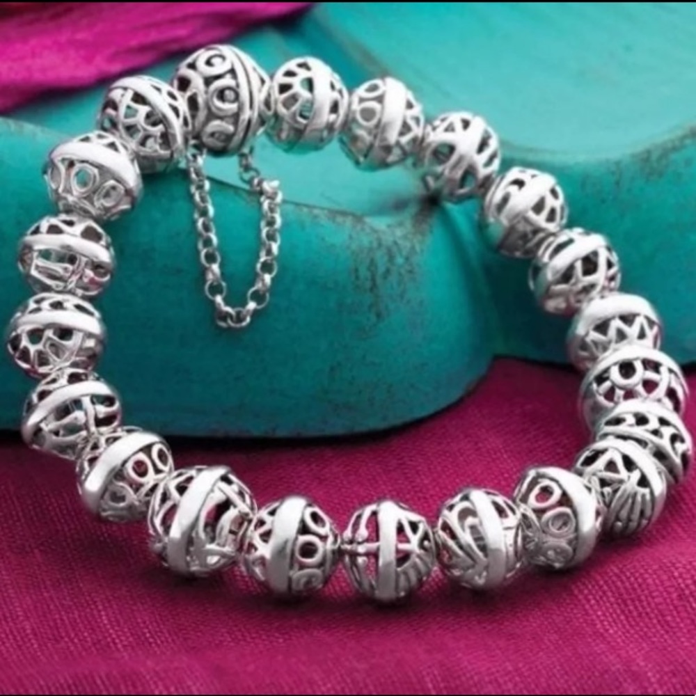 Silpada Detailed Filigree Sterling Silver Bead Hemisphere Bracelet B2905